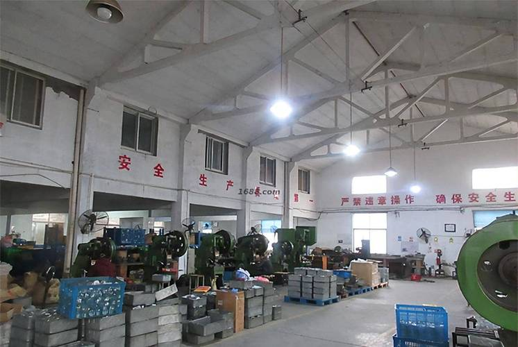 五金制品厂热招:专属客户大放送!